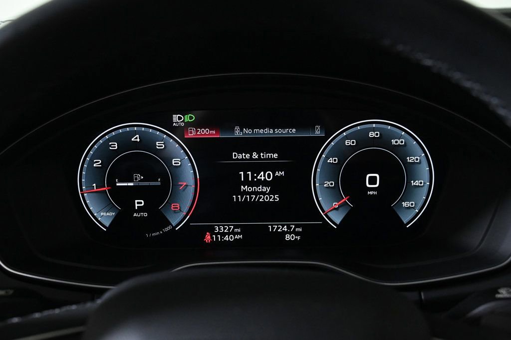Certified 2025 Audi Q5 2.0T Premium w/ Convenience Plus Package image 12