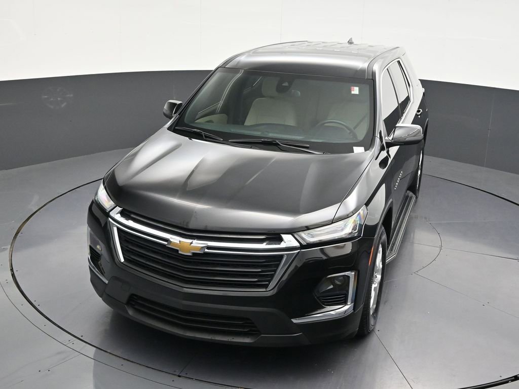 Used 2023 Chevrolet Traverse LS image 29