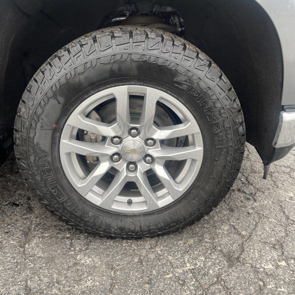 Used 2020 Chevrolet Silverado 1500 LT w/ All-Star Edition AWD/4WD image 9