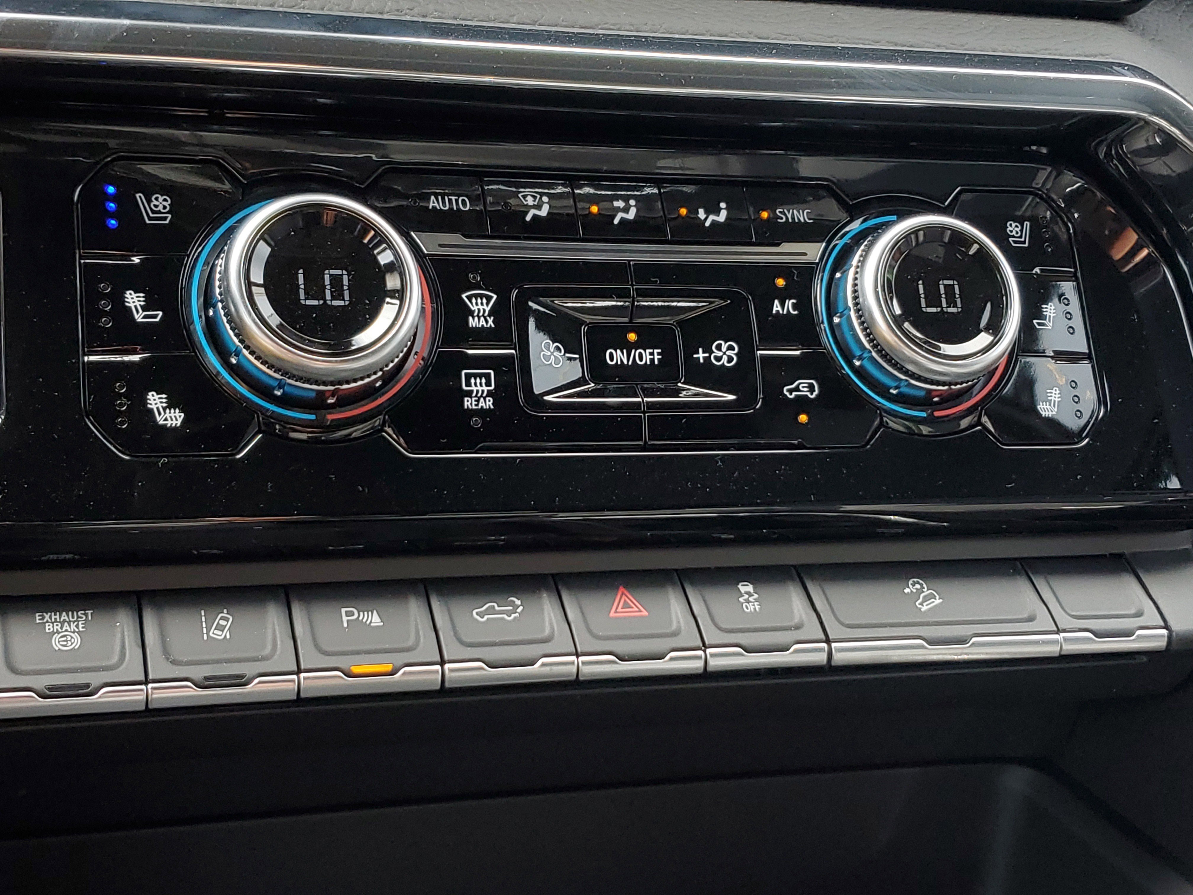 New 2025 GMC Sierra 2500 Denali image 28