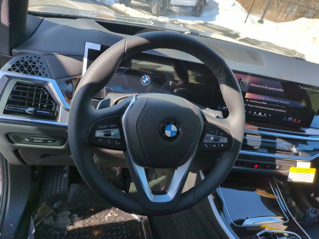 New 2026 BMW X5 xDrive40i w/ Premium Package image 18