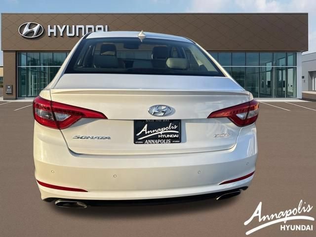 Used 2017 Hyundai Sonata Limited w/ Ultimate Package 04 FWD image 4