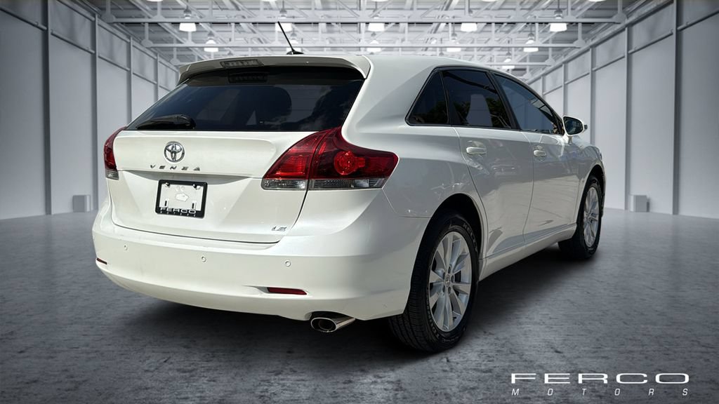 Used 2013 Toyota Venza LE FWD image 5