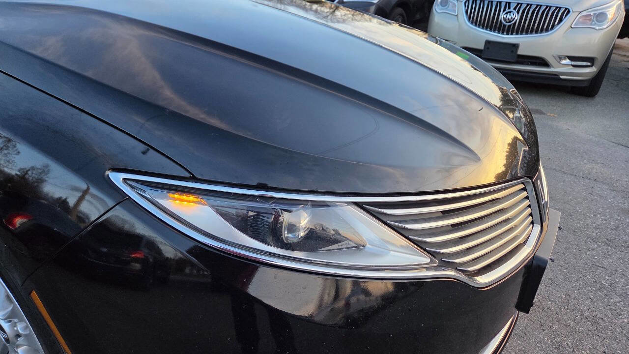 Used 2016 Lincoln MKZ AWD w/ Technology Package image 19