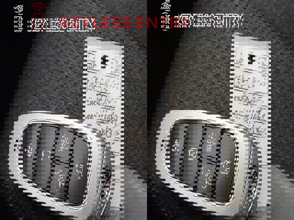 Used 2023 Hyundai Santa Fe SEL image 30