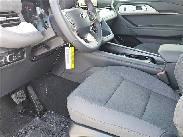 New 2026 Ford Explorer Active image 13