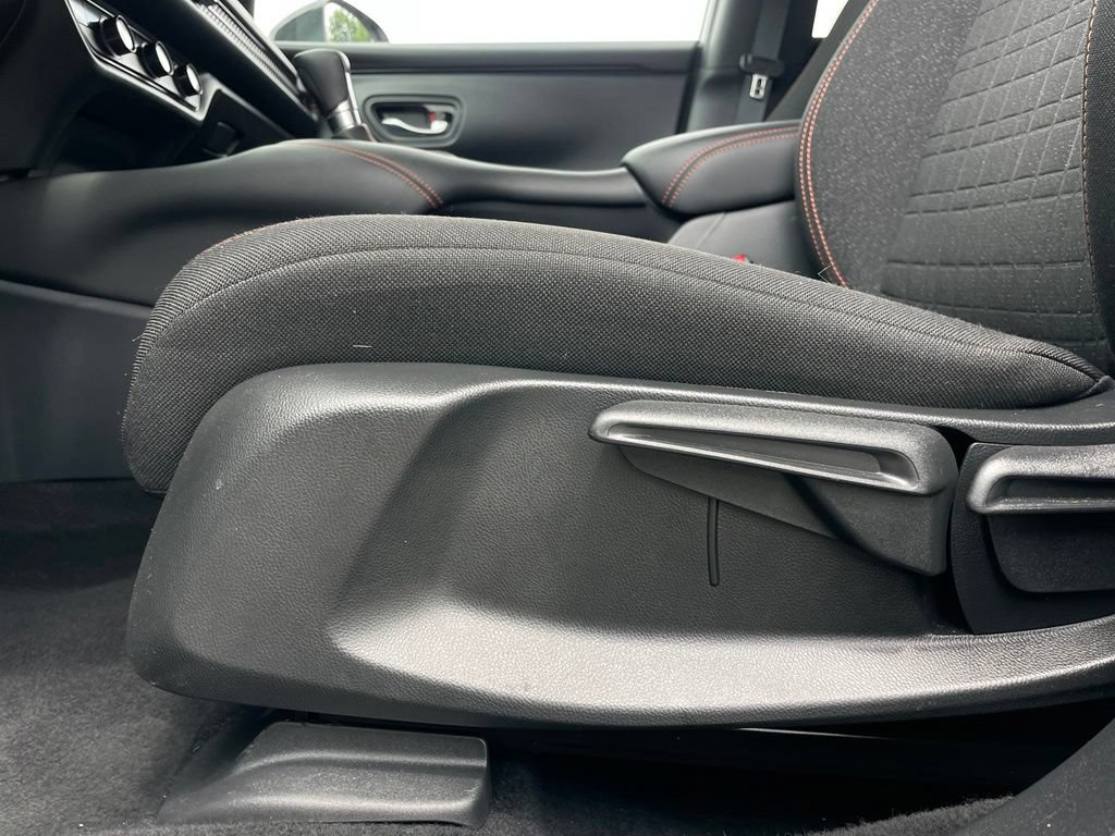 Certified 2025 Honda HR-V Sport image 24