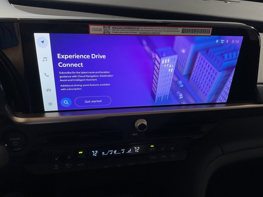 New 2025 Toyota Crown Signia image 3
