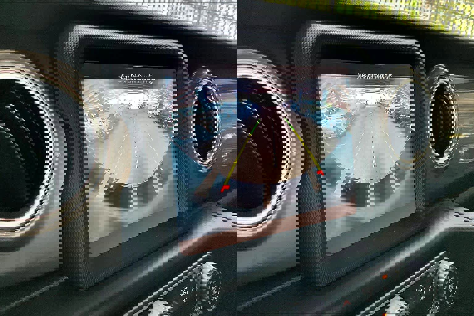 Used 2022 Jeep Wrangler Unlimited Sahara w/ Cold Weather Group AWD/4WD image 26