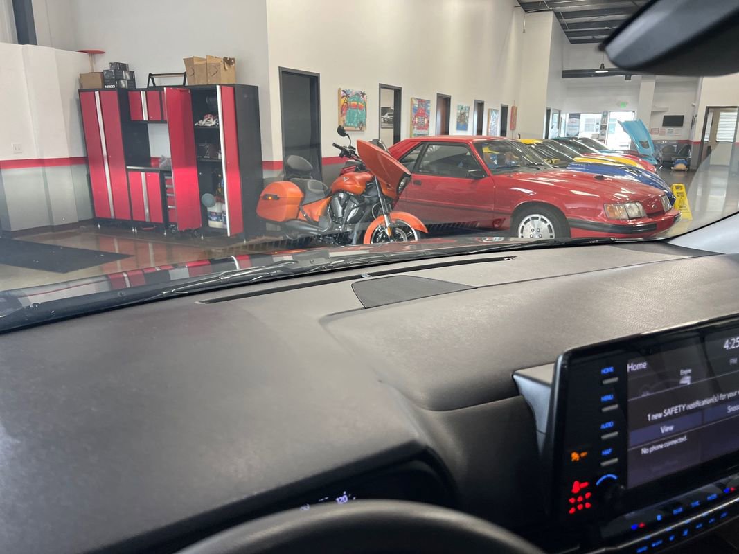 Used 2021 Toyota Sienna LE image 84