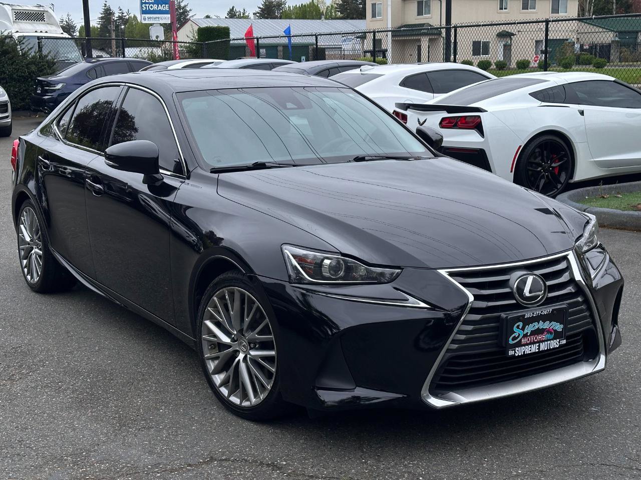 Used 2017 Lexus IS 200t RWD image 30