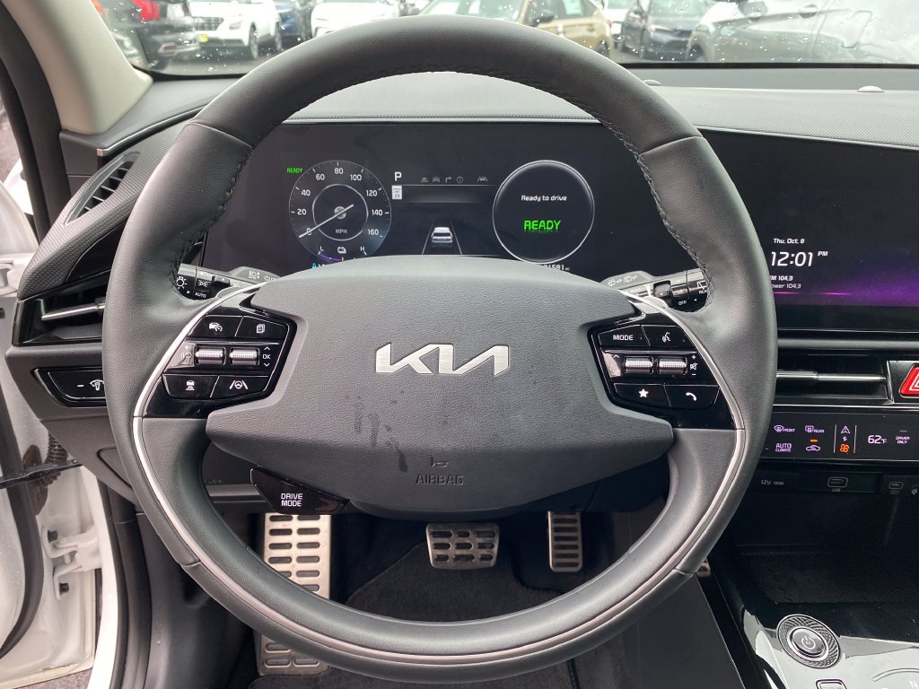 Used 2023 Kia Niro Wave FWD image 32