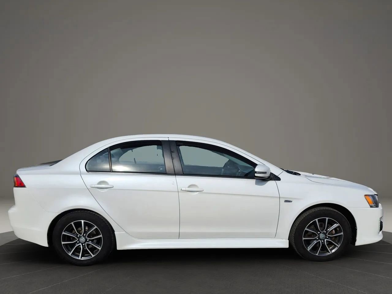 Used 2016 Mitsubishi Lancer SEL image 6