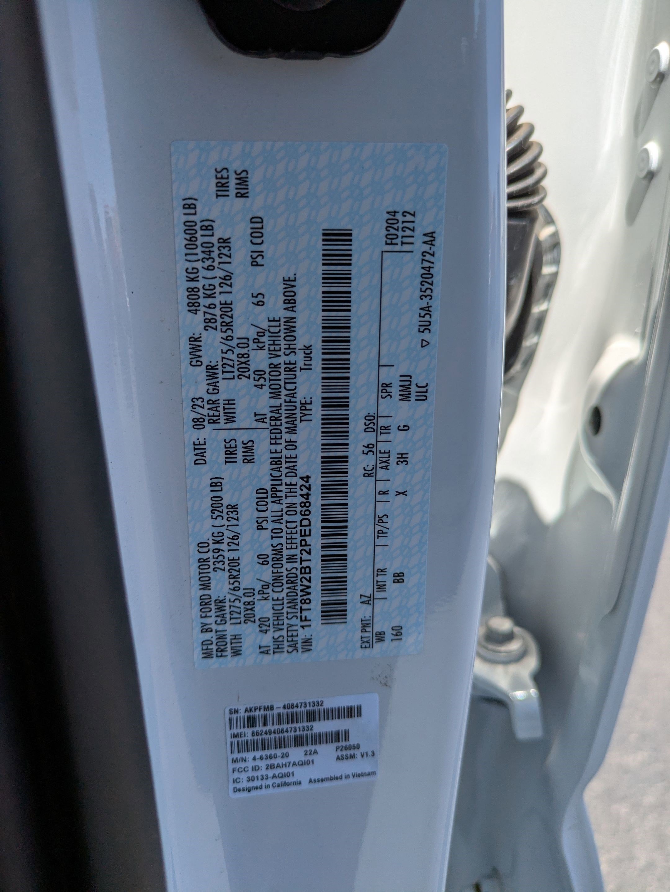 Used 2023 Ford F250 Platinum w/ FX4 Off-Road Package image 35