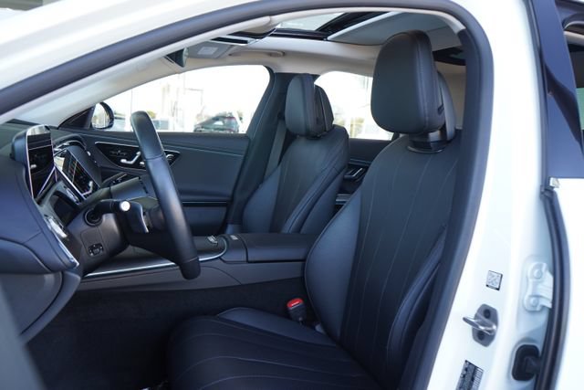 Certified 2025 Mercedes-Benz E 350 Sedan image 22