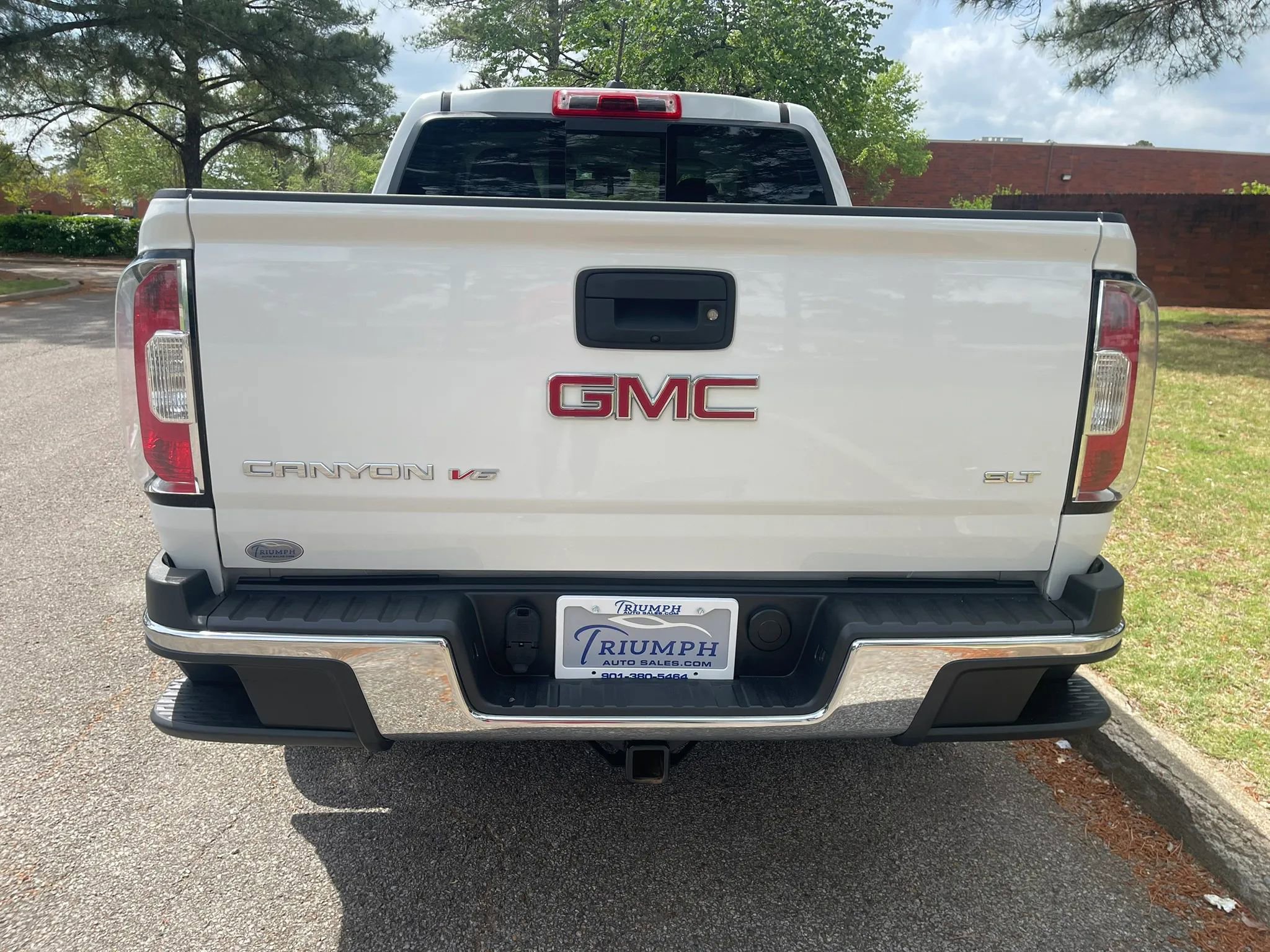 Used 2018 GMC Canyon SLT w/ Driver Alert Package AWD/4WD image 4