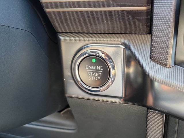 Used 2023 Ford F150 Platinum w/ Equipment Group 701A High RWD image 27