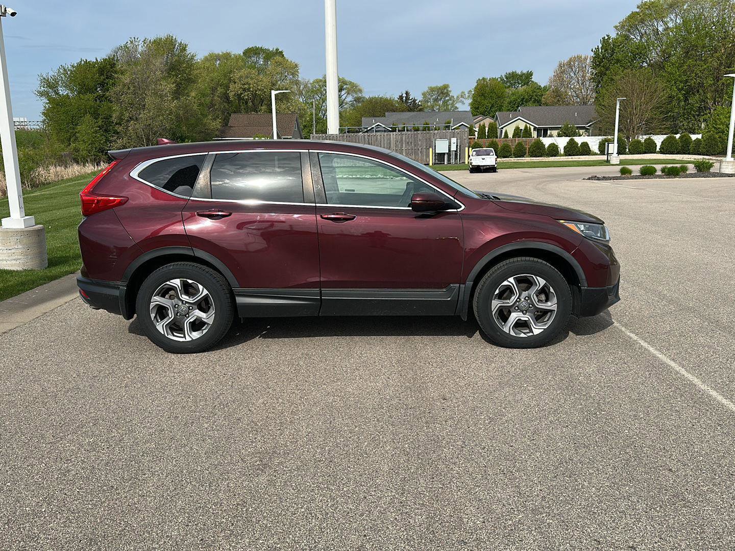 Used 2019 Honda CR-V EX image 2