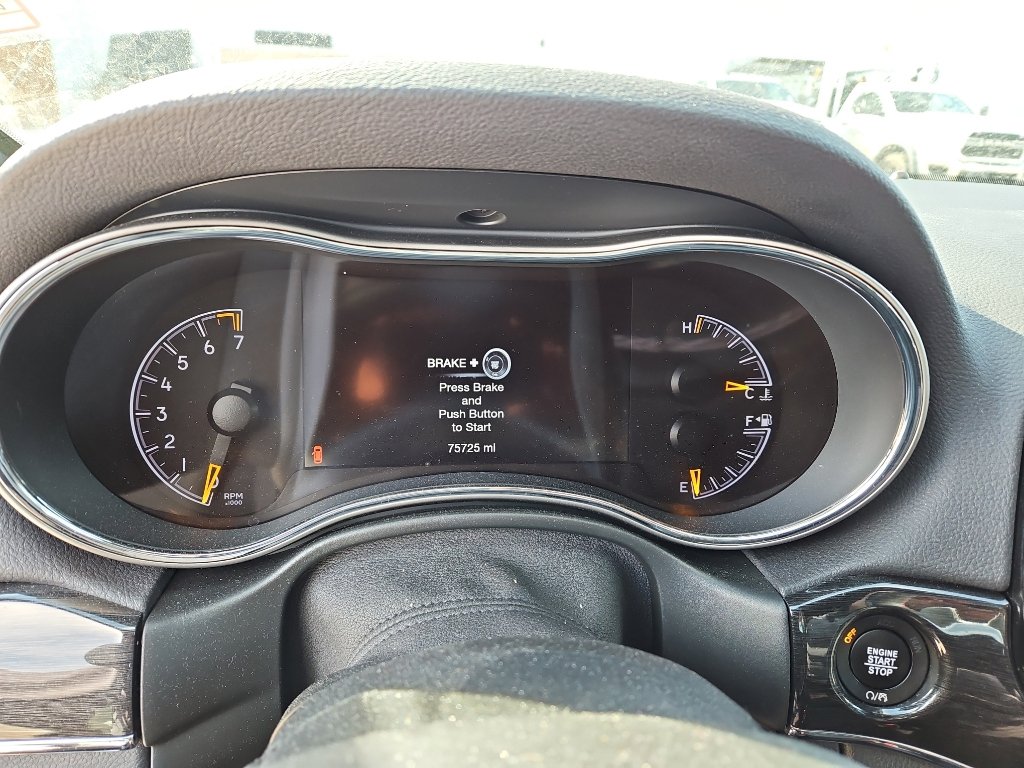 Used 2020 Jeep Grand Cherokee Trailhawk w/ Trailhawk Luxury Group AWD/4WD image 9