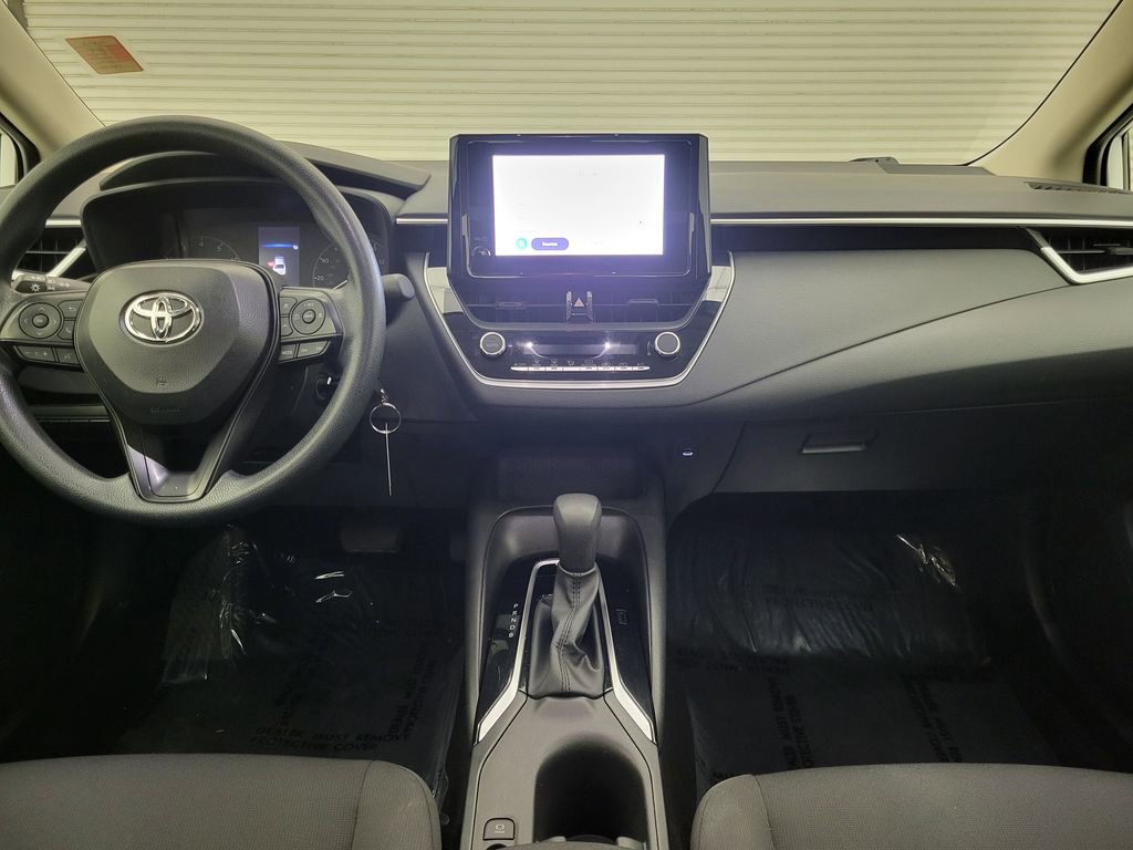 Used 2024 Toyota Corolla LE image 40