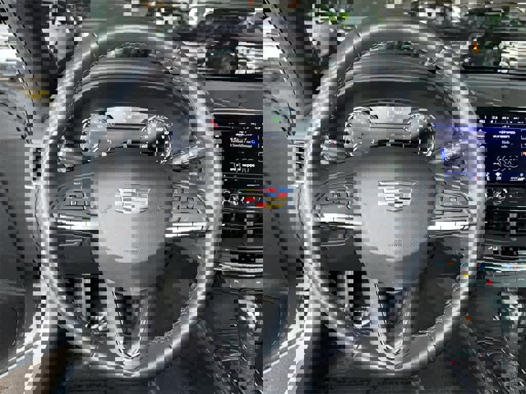 Used 2024 Cadillac CT4 Luxury image 15