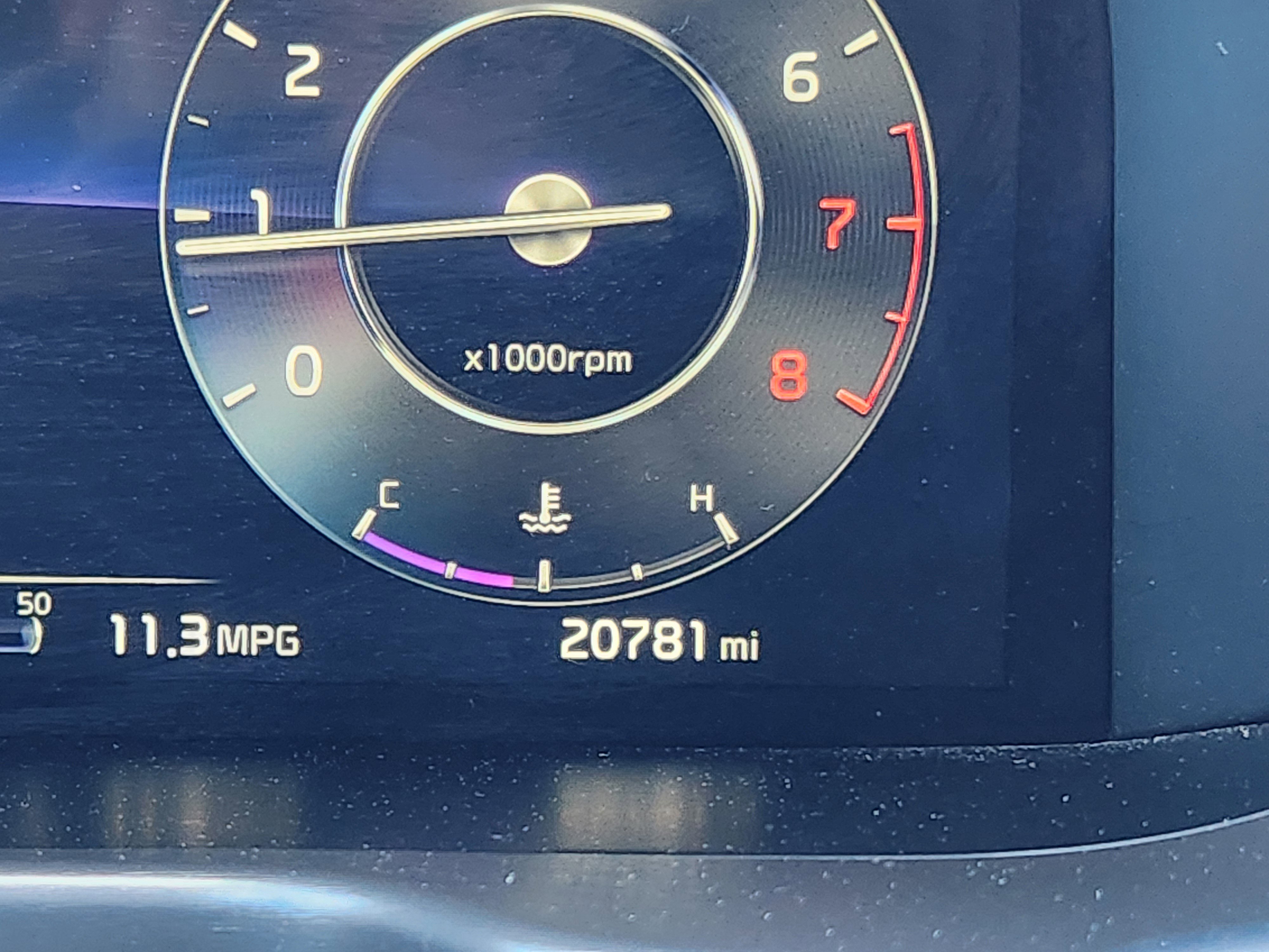 Used 2023 Kia Sorento SX image 9