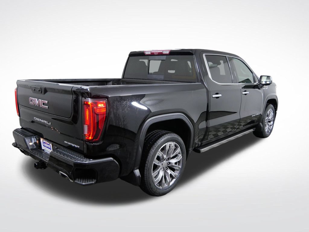 Used 2024 GMC Sierra 1500 Denali AWD/4WD image 3