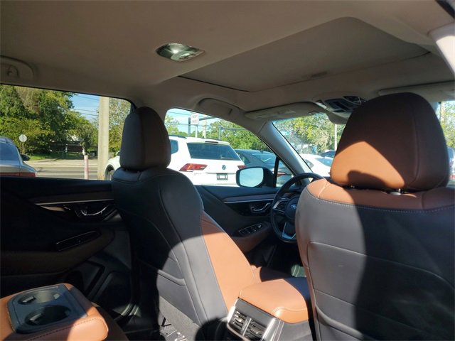 Used 2022 Subaru Outback Touring w/ Popular Package #2 image 33