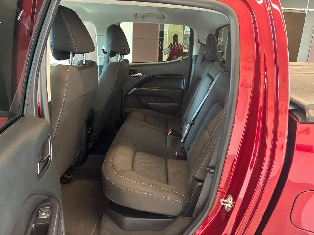 Used 2021 Chevrolet Colorado LT w/ LT Convenience Package AWD/4WD image 12
