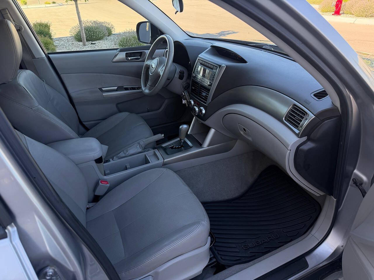 Used 2009 Subaru Forester 2.5X Limited AWD/4WD image 15