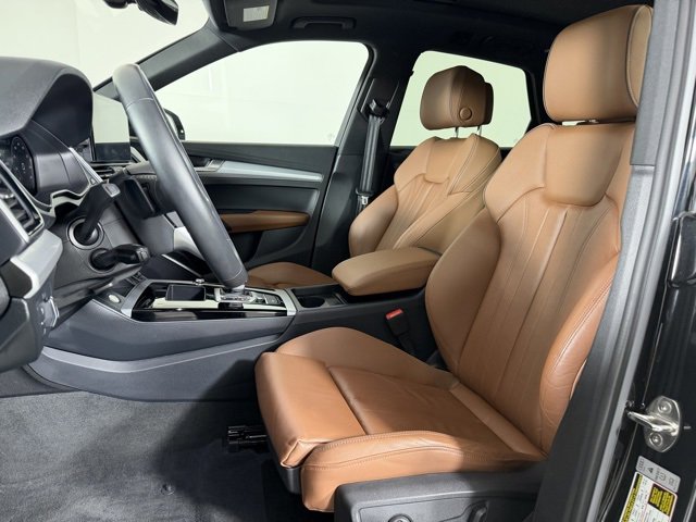 Certified 2025 Audi Q5 2.0T Premium image 18