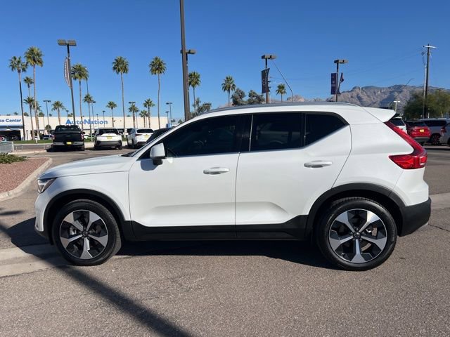 New 2025 Volvo XC40 B5 Core w/ Protection Package Premier AWD/4WD image 6