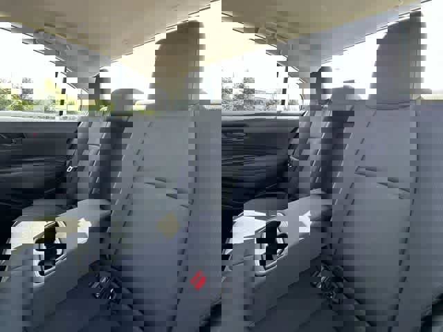 Used 2025 Toyota Corolla LE image 15