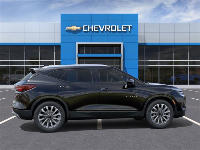 New 2025 Chevrolet Blazer Premier w/ Driver Confidence II Package image 5