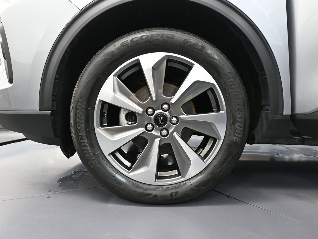 Used 2024 Ford Escape Platinum AWD/4WD image 16