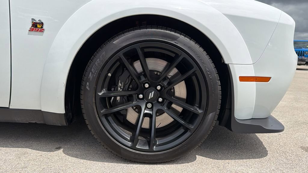 Used 2023 Dodge Challenger R/T Scat Pack image 9