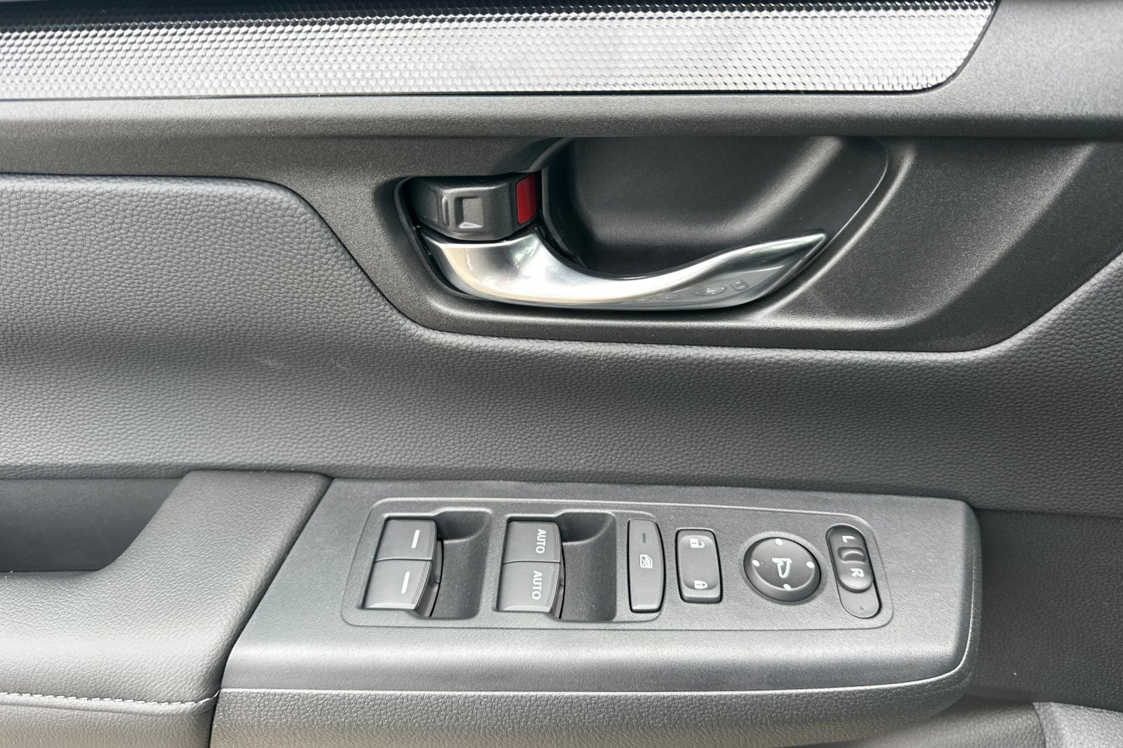 New 2026 Honda CR-V EX image 10