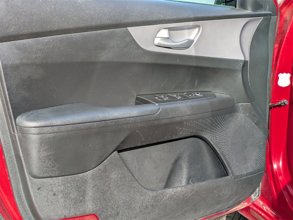 Used 2024 Kia Forte LXS image 11