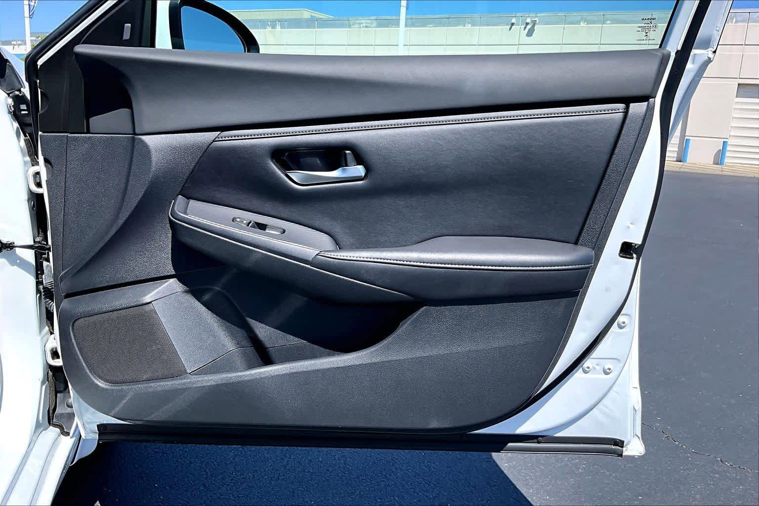 Used 2023 Nissan Sentra SV FWD image 26