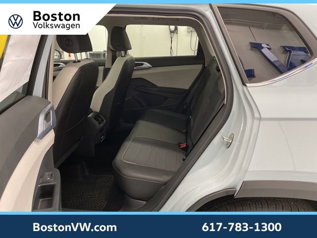 New 2026 Volkswagen Taos SE AWD/4WD image 20