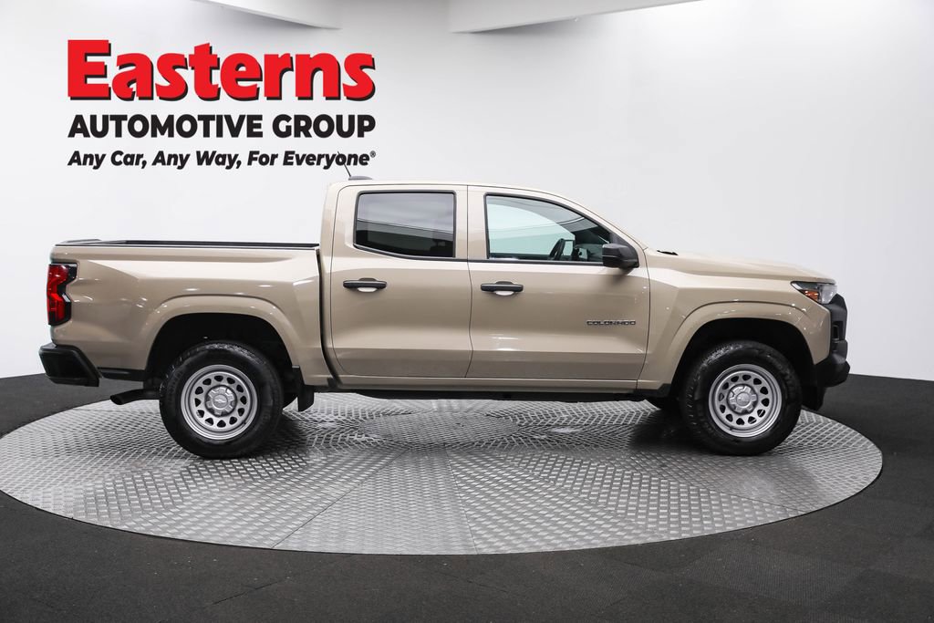 Used 2024 Chevrolet Colorado W/T image 4