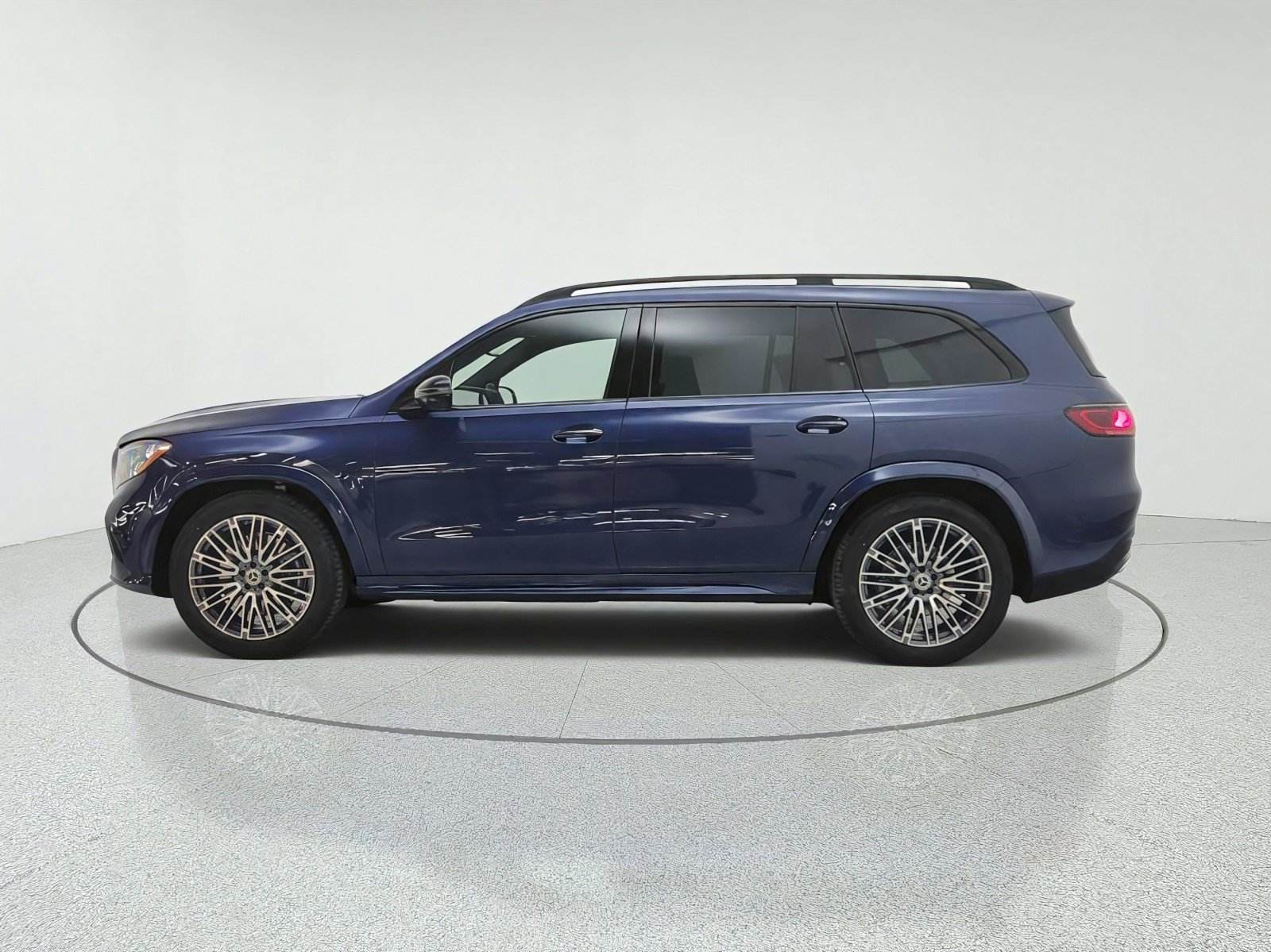 New 2027 Mercedes-Benz GLS 450 4MATIC image 8