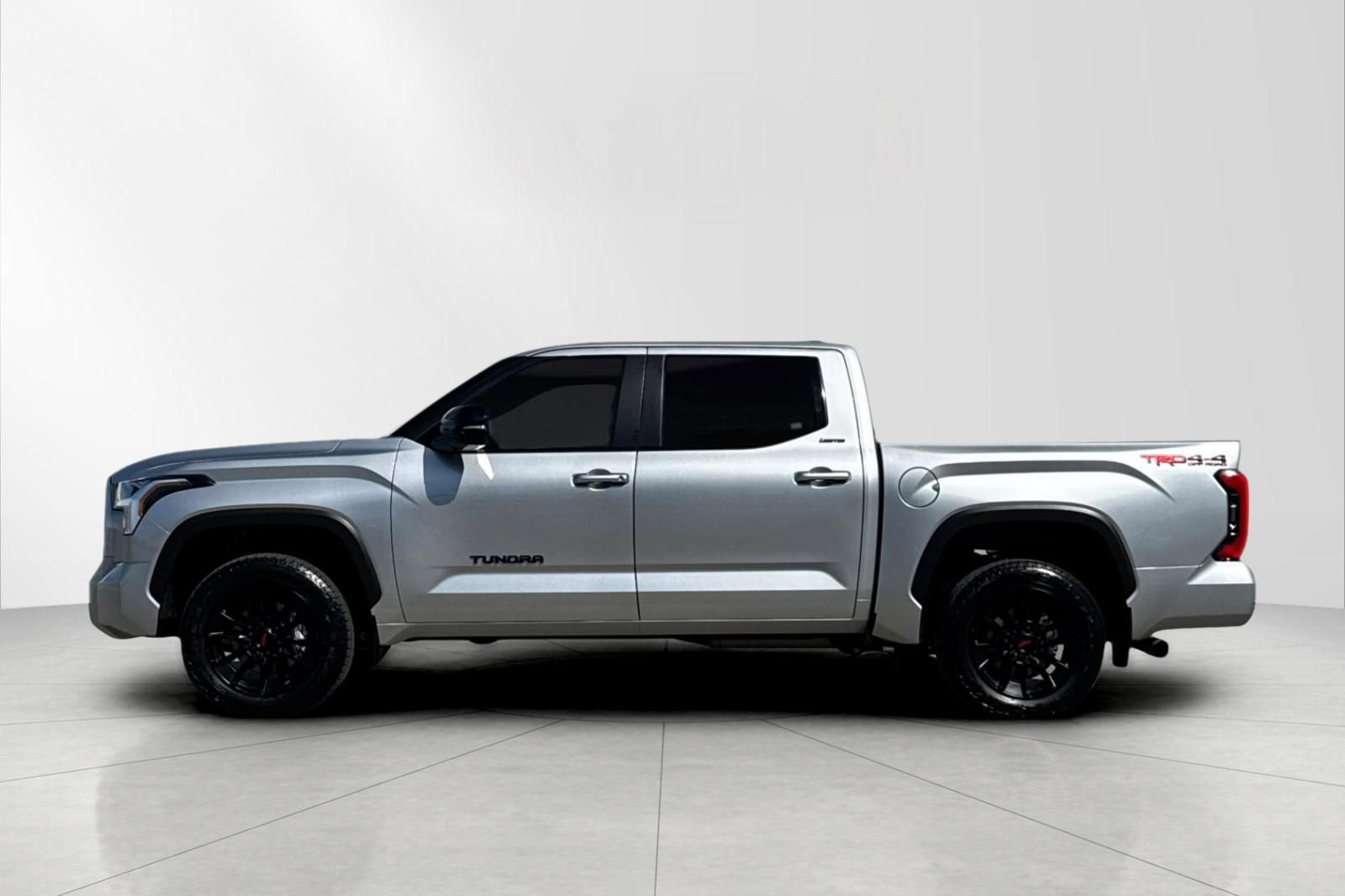 Used 2025 Toyota Tundra Limited image 6
