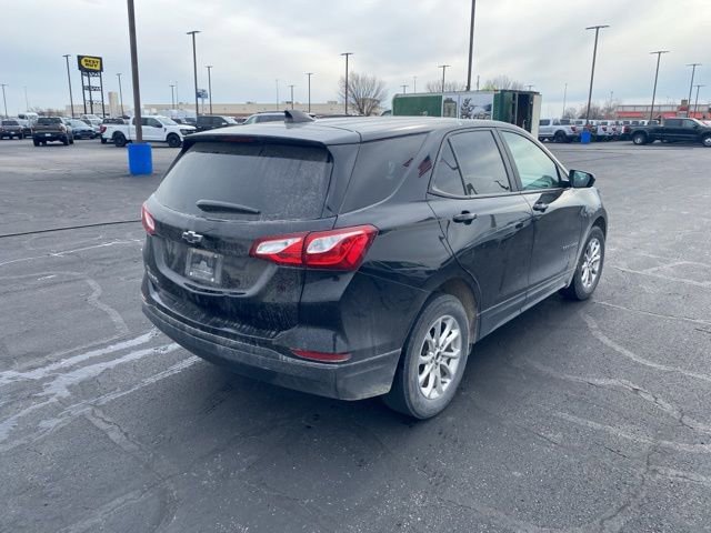 Used 2020 Chevrolet Equinox LS w/ LS Convenience Package image 6