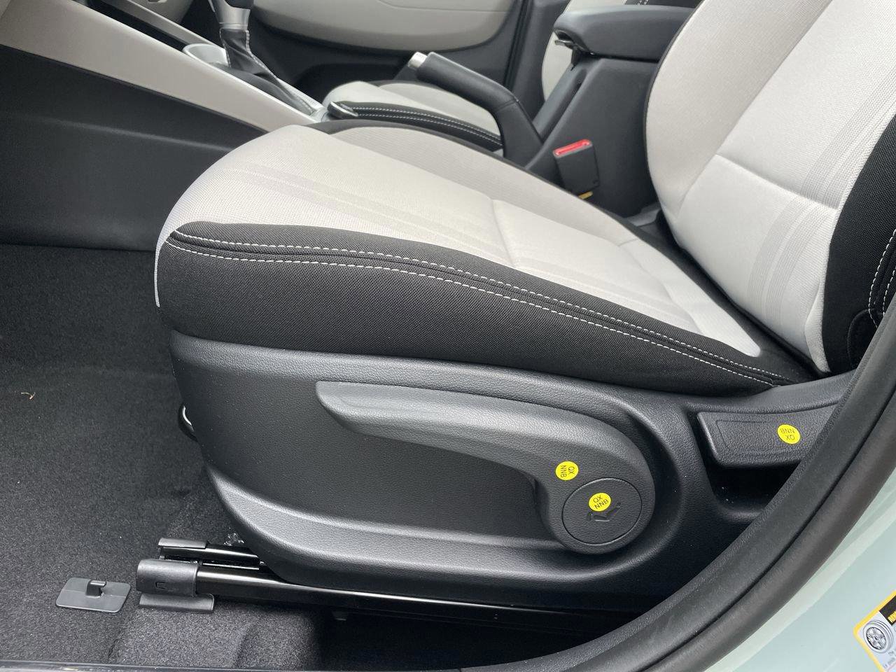 New 2026 Hyundai Venue SEL image 28