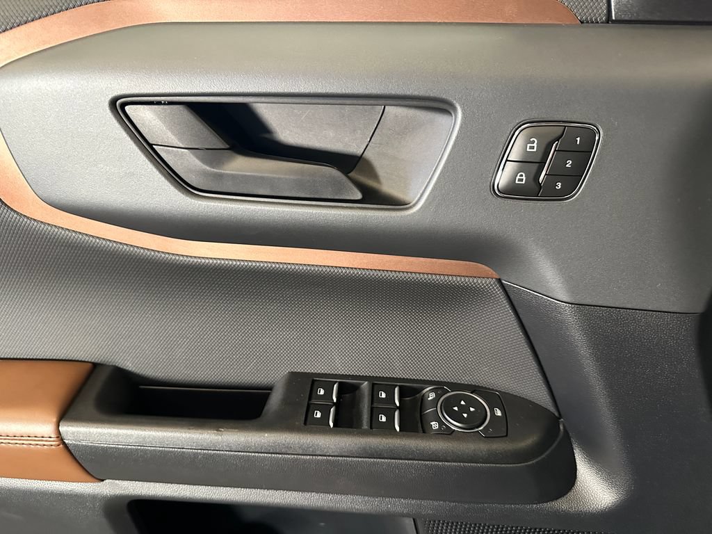 Used 2024 Ford Bronco Sport Outer Banks AWD/4WD image 19