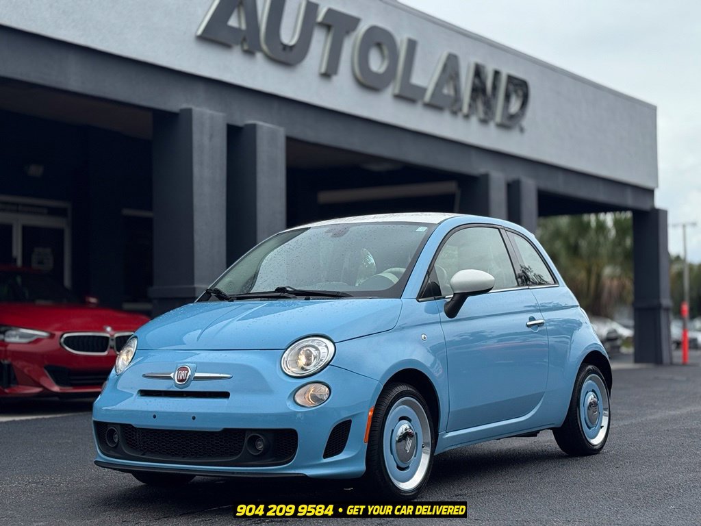 Used 2019 FIAT 500 Lounge FWD image 2