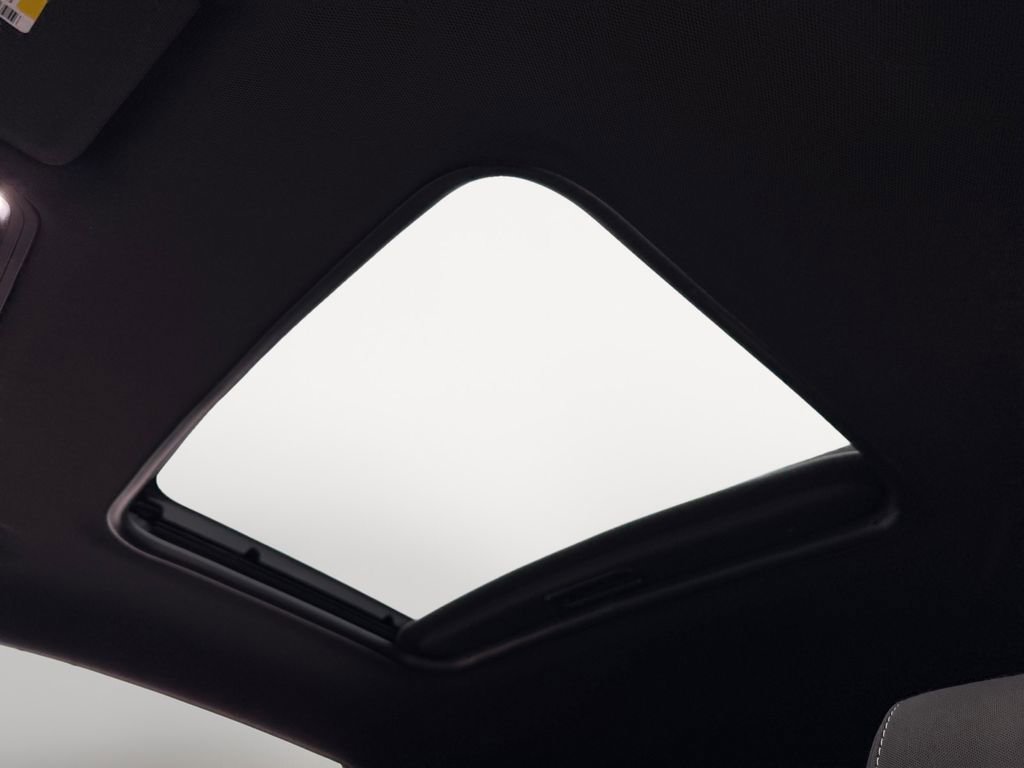 Used 2017 Chevrolet Camaro SS image 29