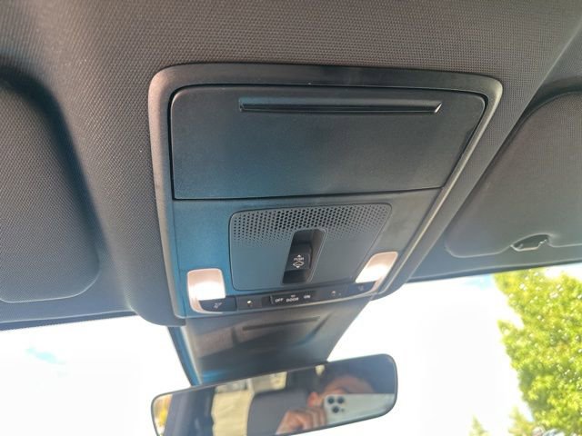 Used 2025 Honda CR-V Sport-L image 30