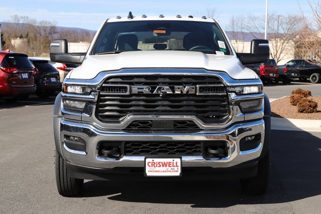 New 2026 RAM 5500 Tradesman w/ Chrome Appearance Group AWD/4WD image 8